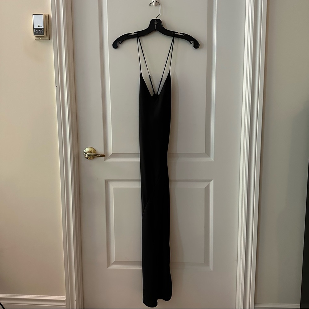 ARITZIA Babaton Bellamy Dress